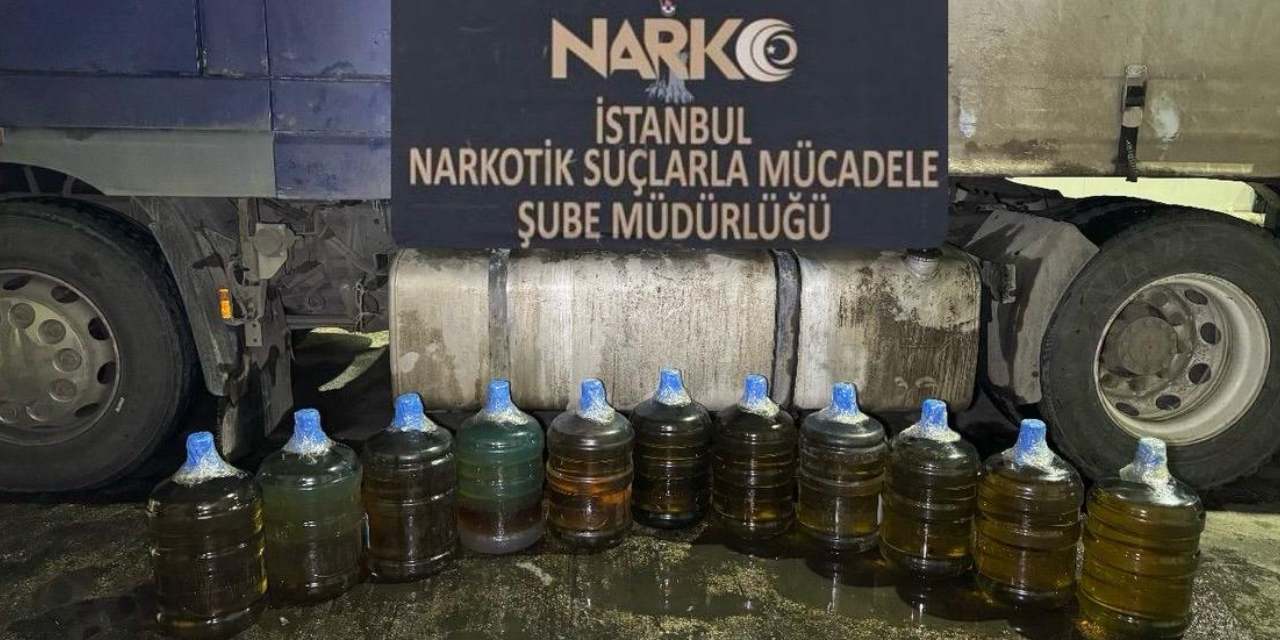 İstanbul'da damacanalar içinde 183 kilo metamfetamin ele geçirildi