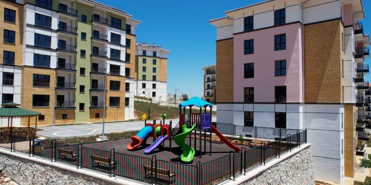 TOKİ Mersin kura çekilişi - Canlı İzle