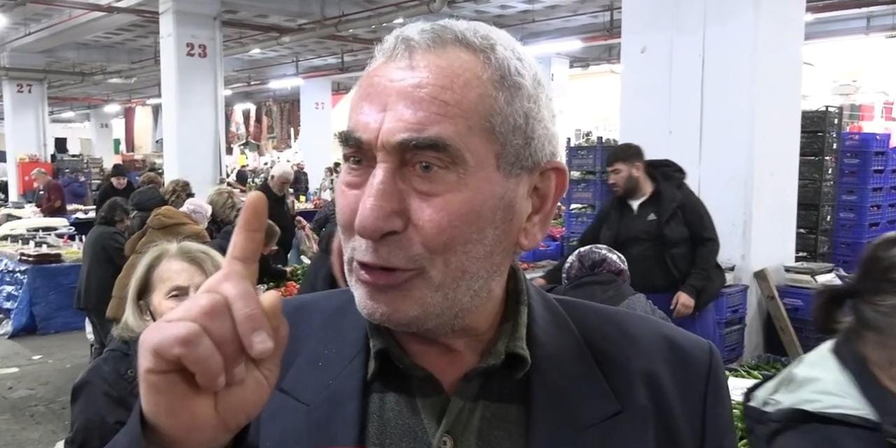 Hem emekli hem çiftçi... Gözyaşları içinde isyan etti! Erdoğan ve Bahçeli'yi pazara davet etti