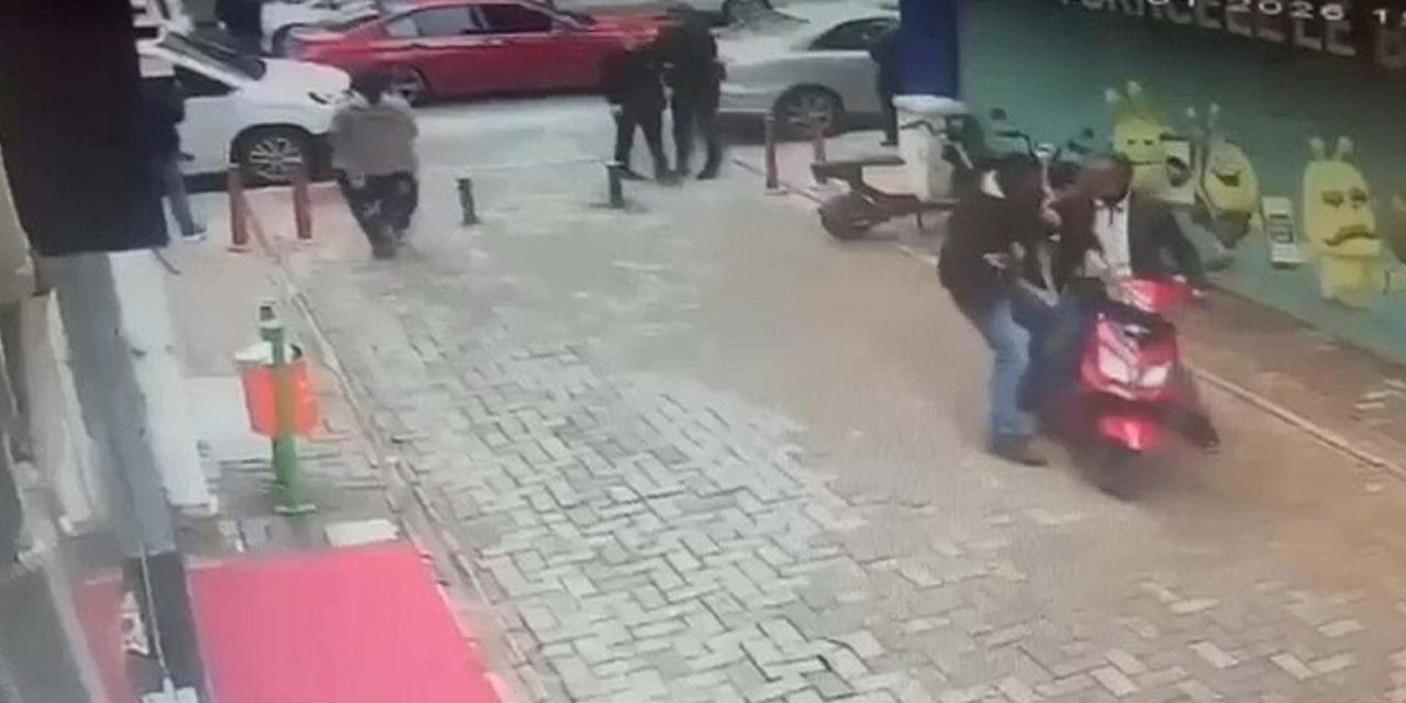 Uyuşturucu satan şüpheliyi jandarma suçüstü yakaladı!