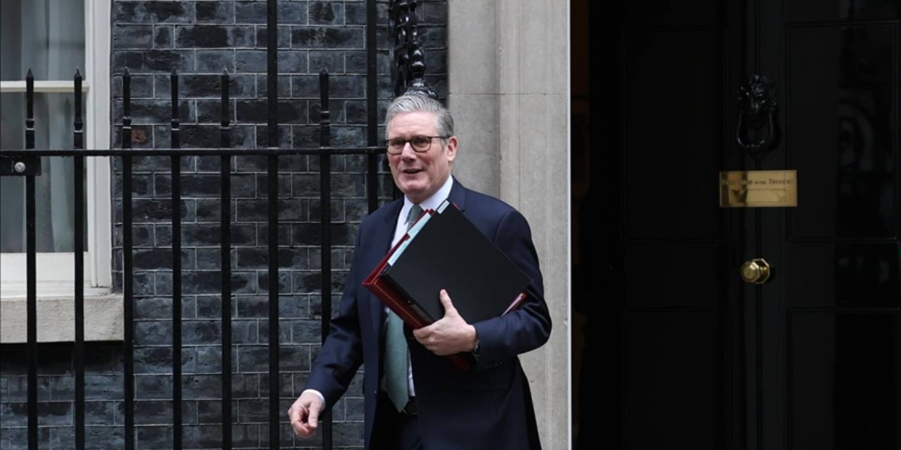 İnsanları çıplak hale getiren yapay zeka araçlarına ceza geliyor! O ülke harekete geçti