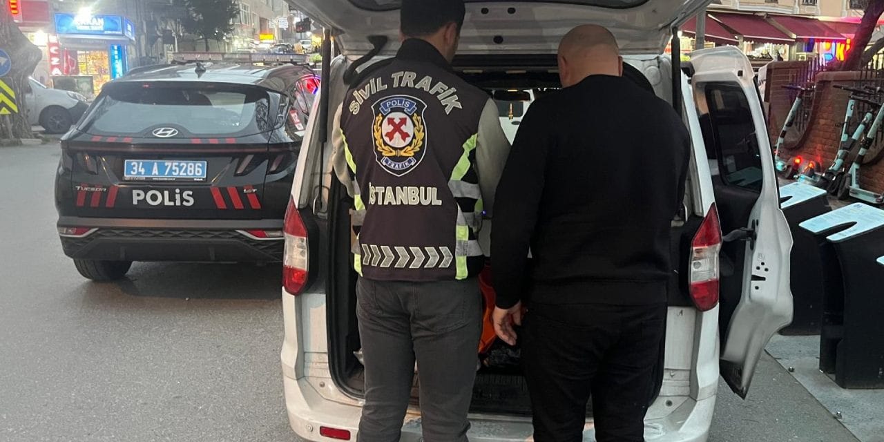 Trafikte 'yol vermem' kavgası: Sürücüye 2 bin 492 TL ceza