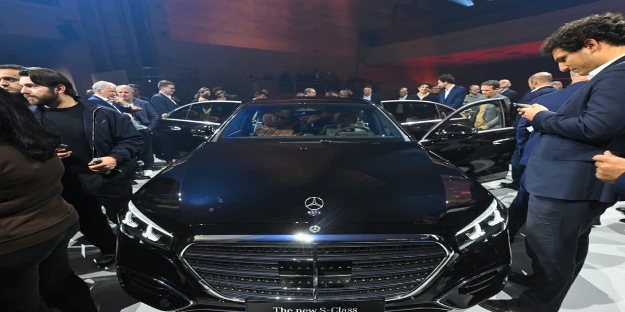 Lüks dünyası çıldırdı! Bazı otomobiller sadece yol alır S-Serisi ise yolculuğu sanata dönüştürür