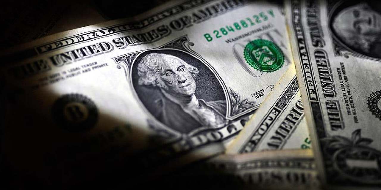Dövizde de savaş var: Dolar uçuşta, Euro 6 ayın dibinde