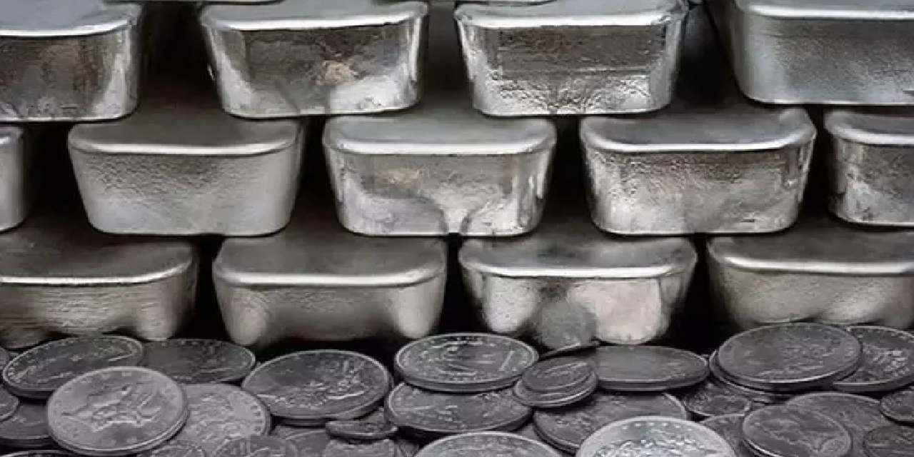 Gümüş yatırımcısının yüzü gülmüyor: Yine düştü