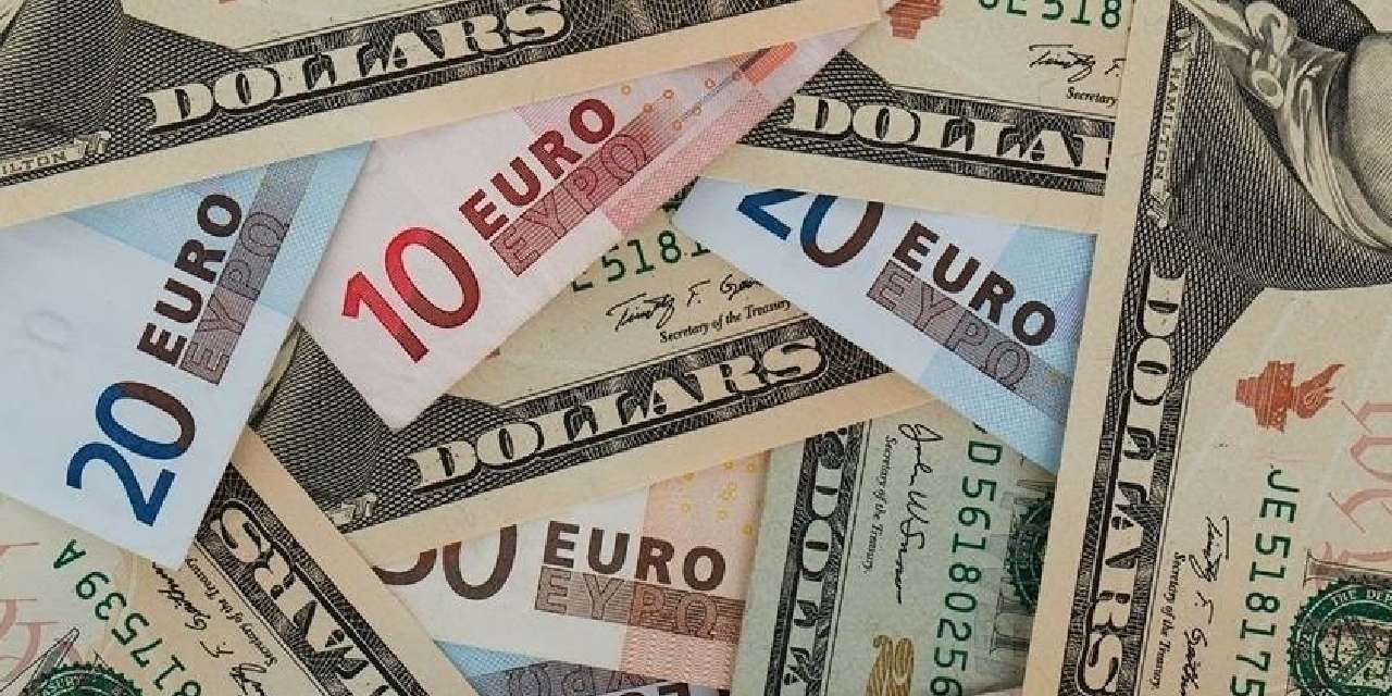 Dolar adım adım 44 liraya doğru ilerliyor, Euro 52 lirayı zorluyor
