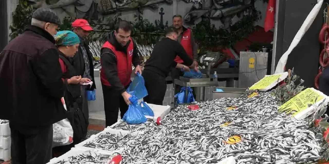 Fiyatı 400 TL'den 50 TL'ye düşünce kilo kilo aldılar