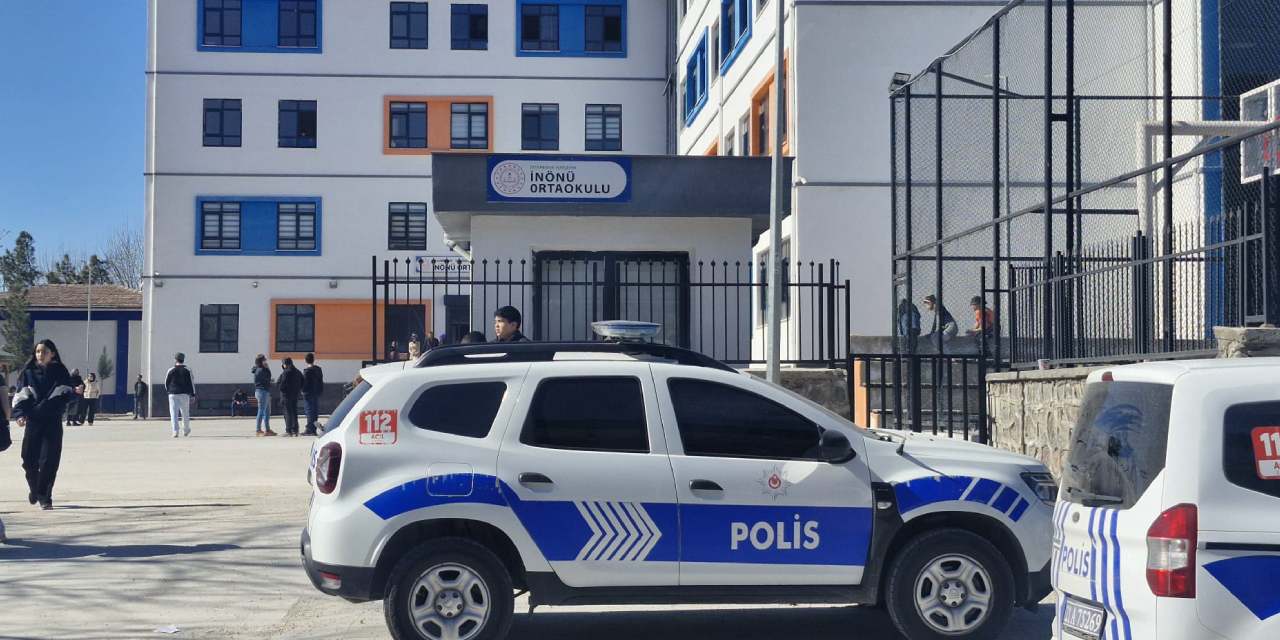 Cıva dökülen sınıftaki öğrenciler taburcu edildi: Deprem enkazından bulup getirmiş