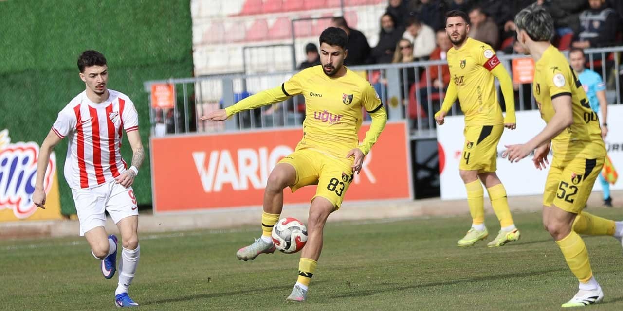 İstanbulspor 3 puanı 88'de kaptı