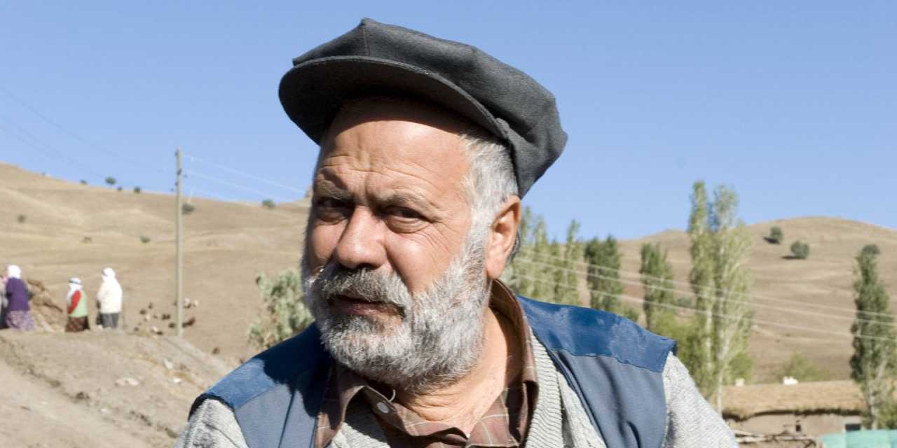 Son Dakika |Usta oyuncu Ali Tutal hayatını kaybetti