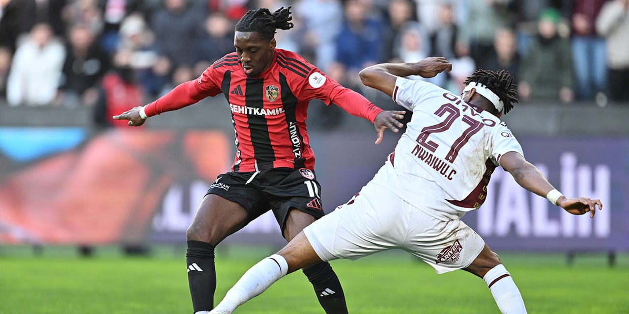 Trabzonspor 3 dakikada galibiyeti buldu