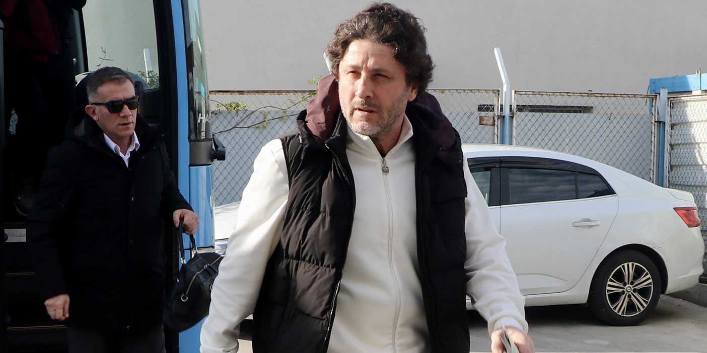 Fatih Tekke kazandığı maçtan sonra isyan etti