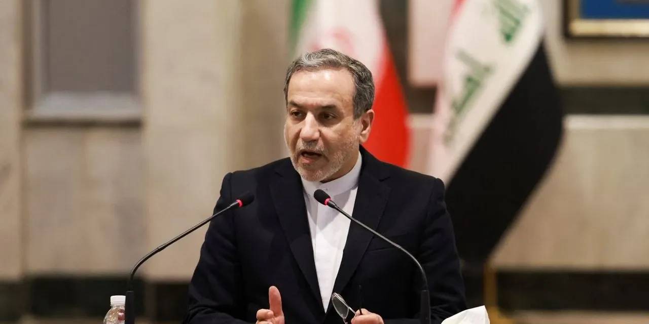 Arakçi'den sert mesaj! "Teslim olmuyoruz çünkü İranlıyız"