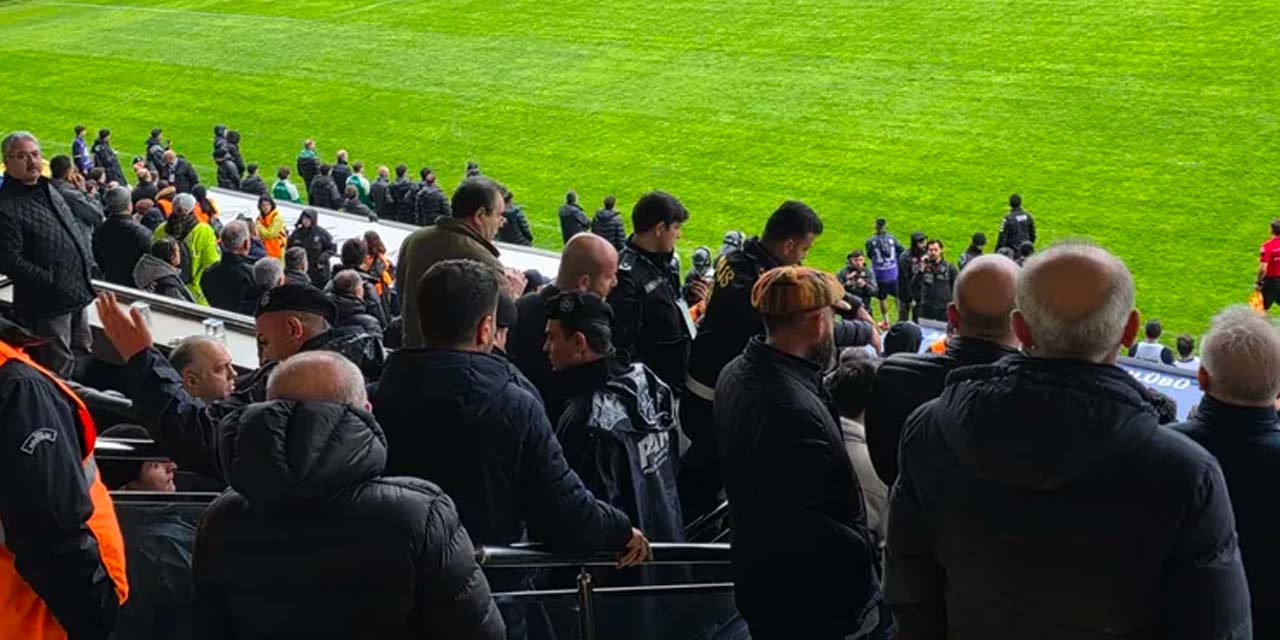 Bursaspor'un liderlik maçına polis müdahalesi