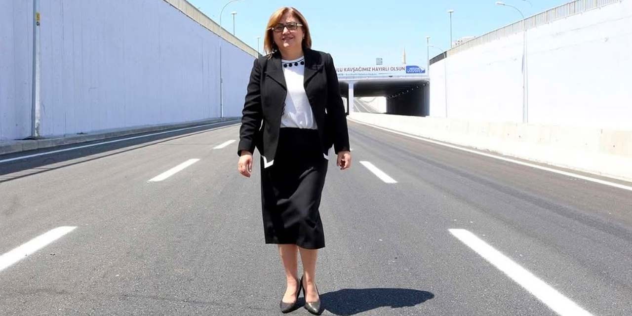 AKP'li belediyeden depreme 2 'Millet Bahçesi Müzesine' 22 milyon lira!