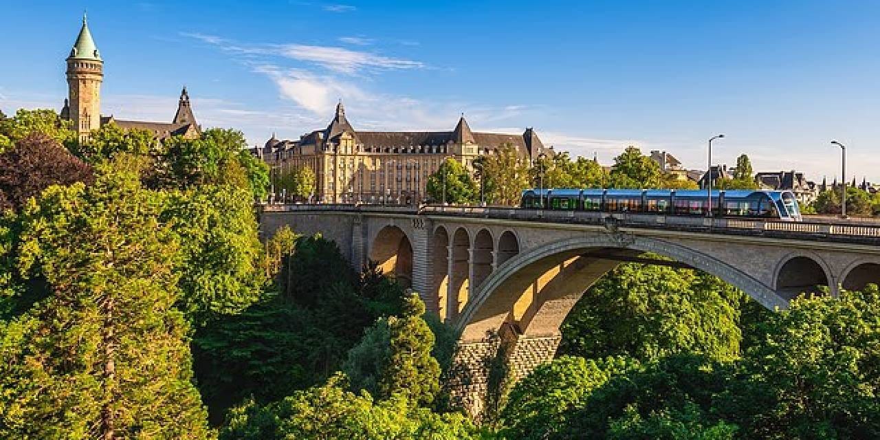 Turistlerin bile tek kuruş ödemediği ülke: Cüzdanları otelde bırakın bu ülkede toplu taşıma bedava!