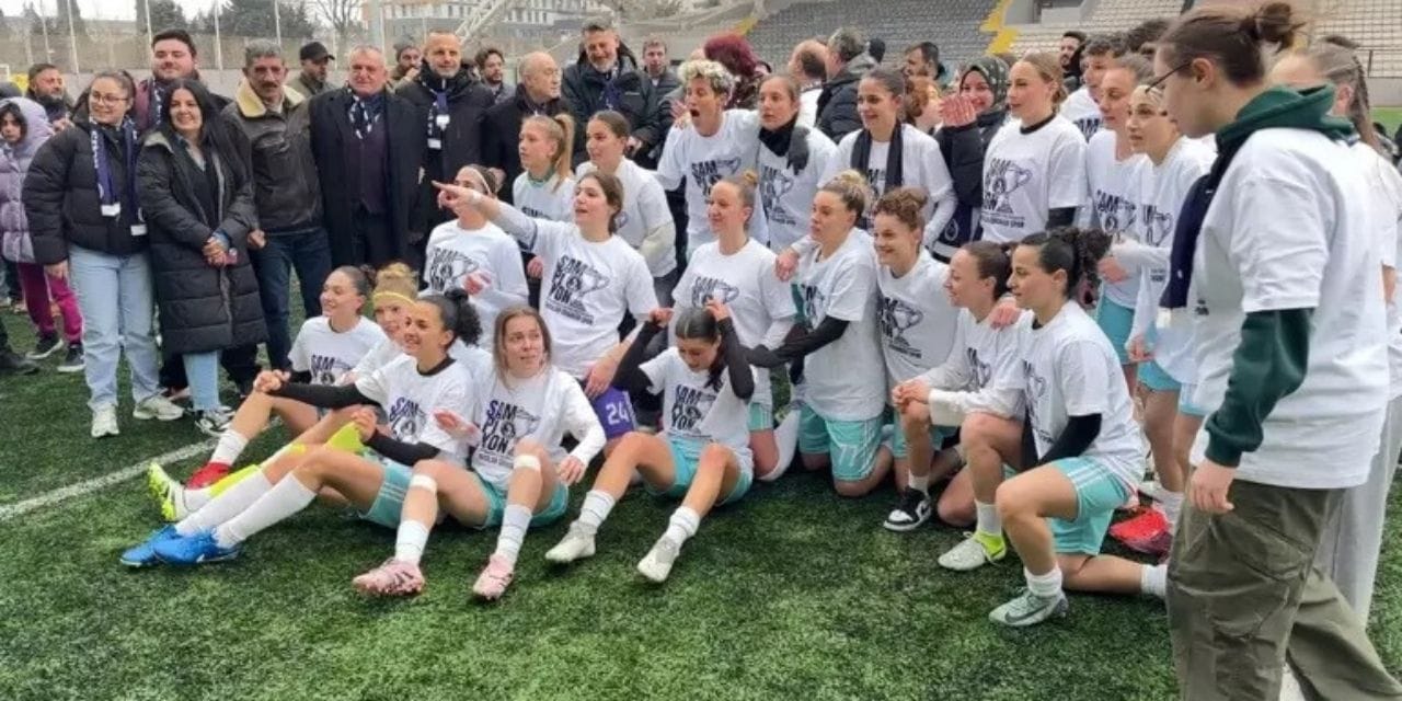 2 yılda 2 ligde şampiyon oldu jet gibi 1. lige çıktı