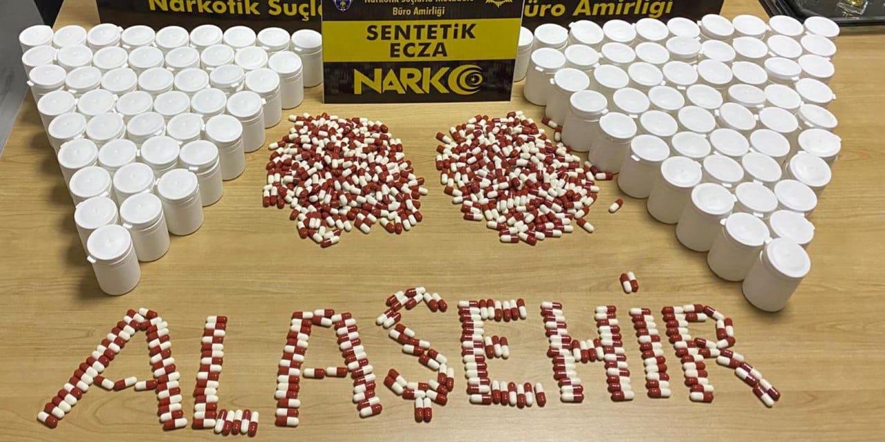 Binlerce sentetik hap ele geçirildi: Biri 18 yaşından küçük 2 tutuklu