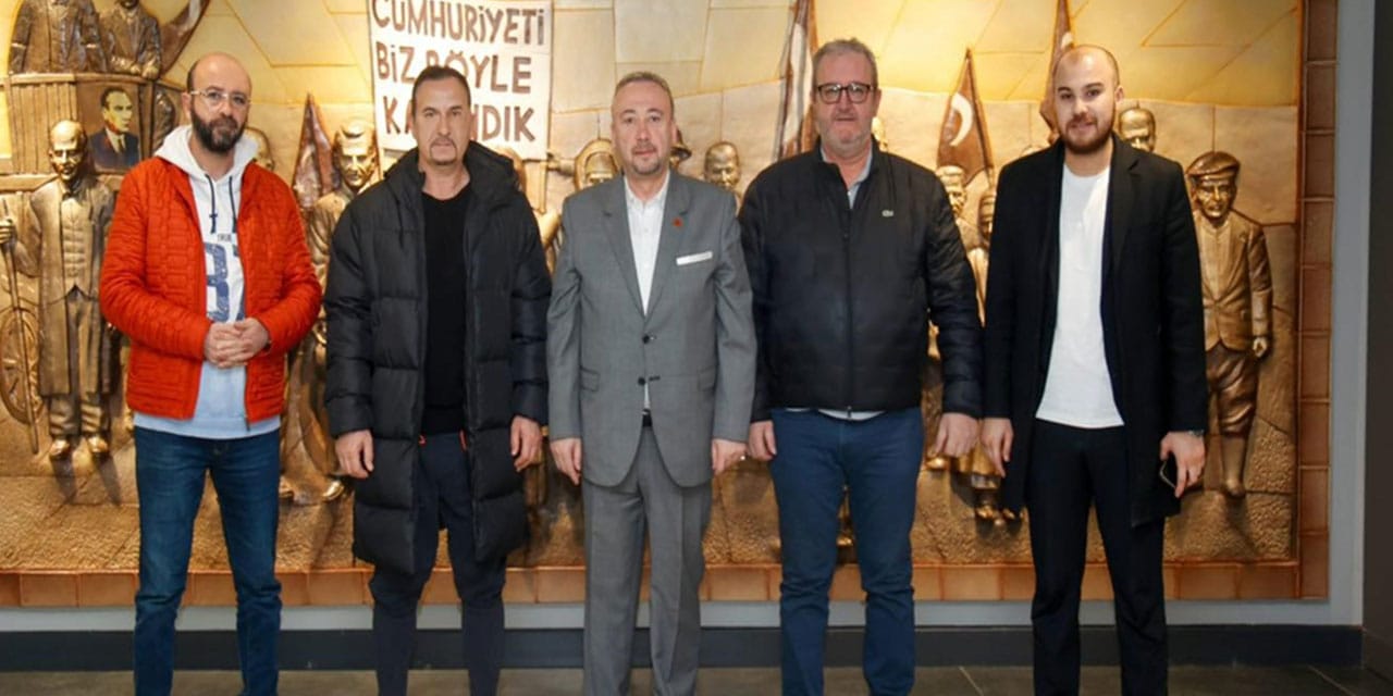 TFF 3. Lig ekibinde başkanla hoca yumruk yumruğa kavga etti: Maç öncesi barışıp kazandılar