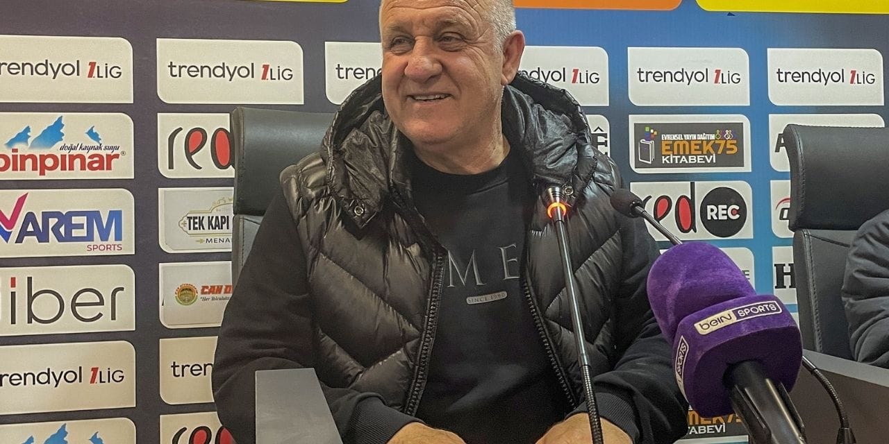 İlk galibiyetini zar zor aldı hemen önceki hocaya salladı!