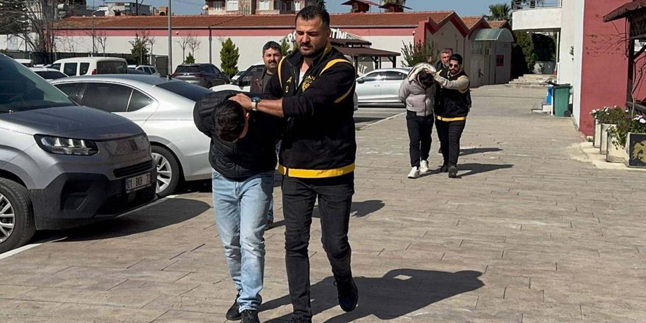 Adana'da yol verme kavgası cinayetle bitti!