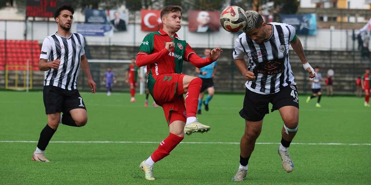 Sürekli hem gol hem ceza yiyorlar: Bari ligden çekilelim diyorlar