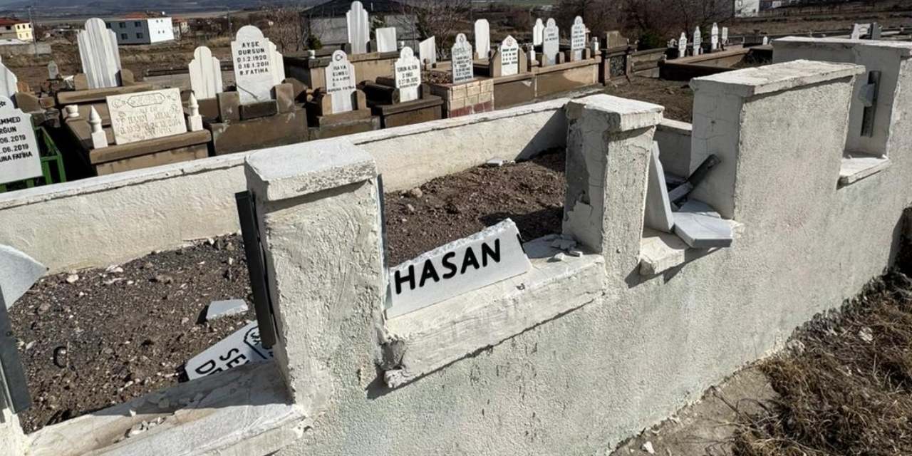 Aile mezarlığını savaş alanına çevirdiler!