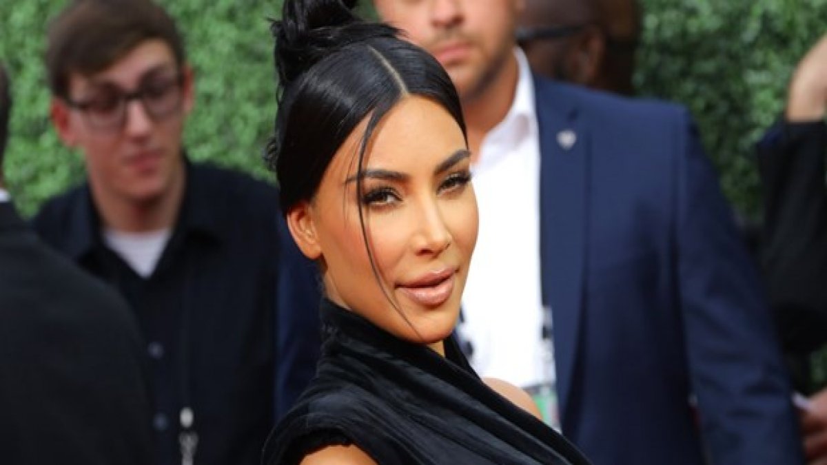 Kim Kardashian’a "koruma" şoku!