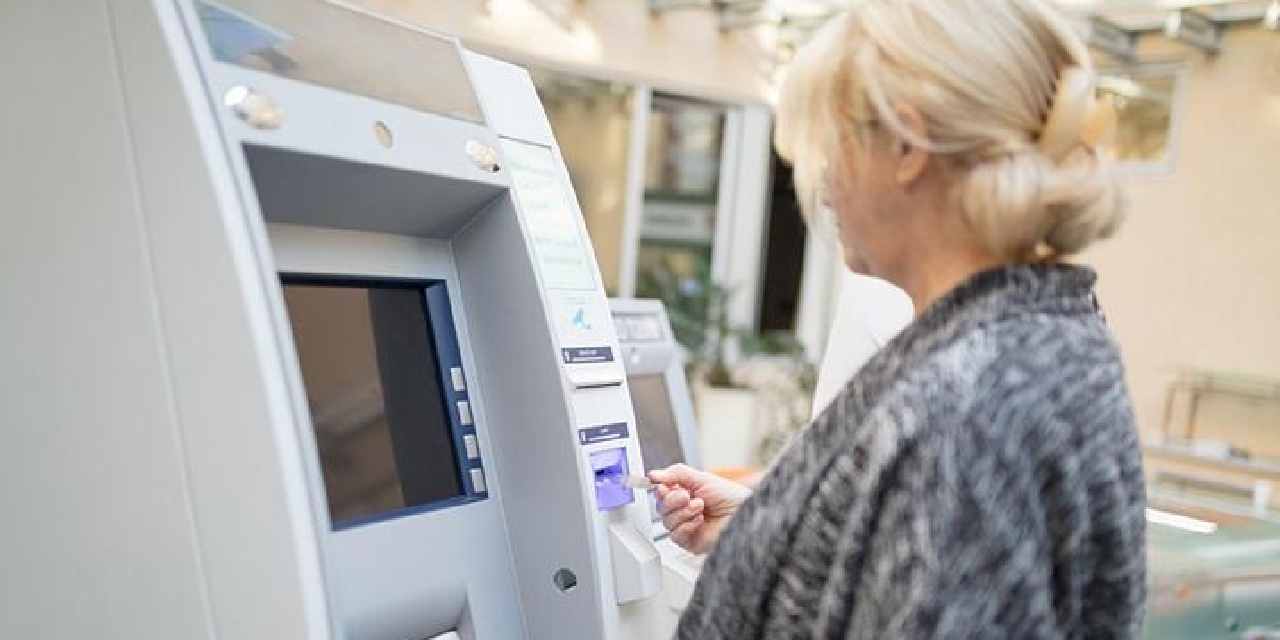 Emekli promosyonunda kritik uyarı: Bu hata borçlanmaya yol açıyor