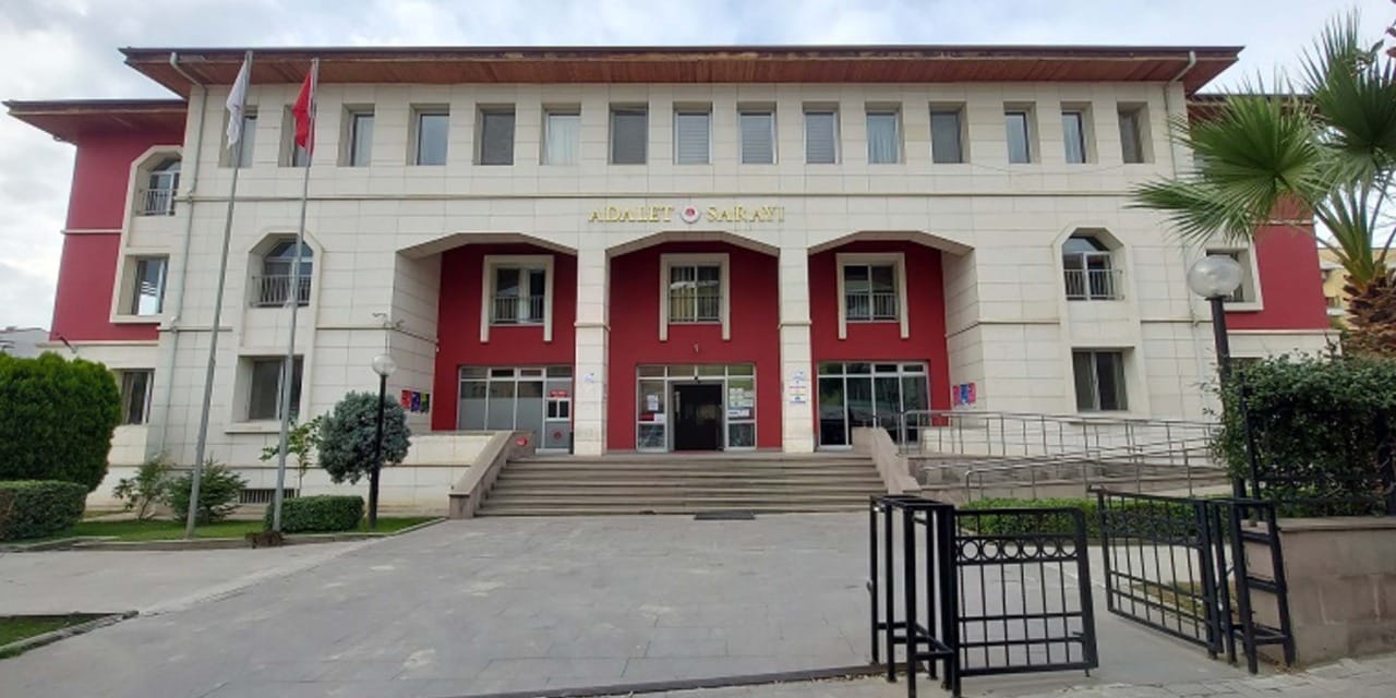 Otelde kalan kadını gasbedip tehdit ettiler! 3 tutuklama