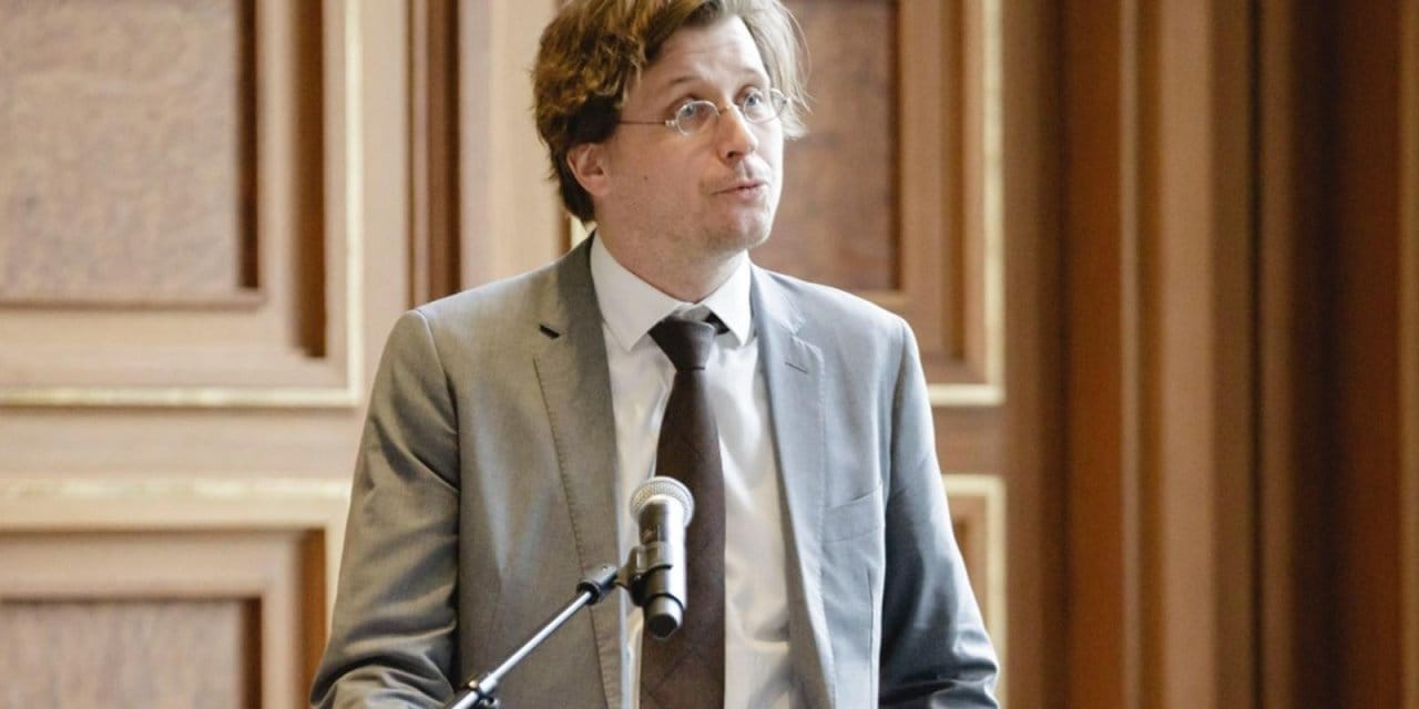 Alman ekonomistten sert uyarı! Bu hızla otomotivde 2030'u göremeyiz