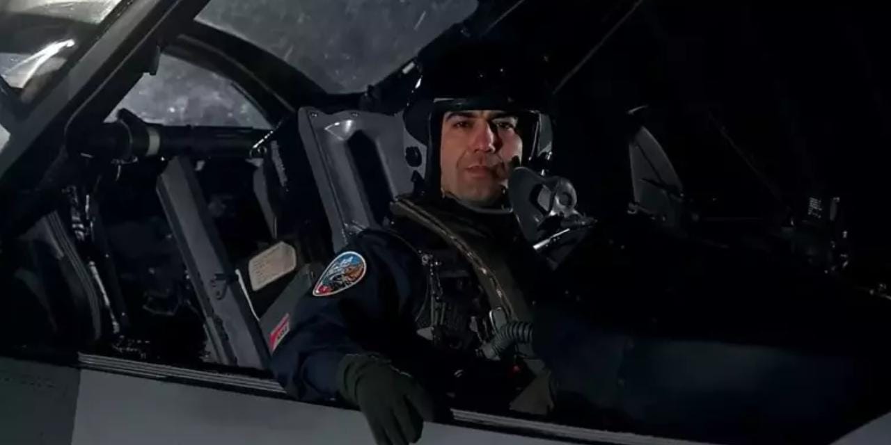 Şehit pilot son ana kadar kurtarmayı denemiş: Kendisi için geç kalmış