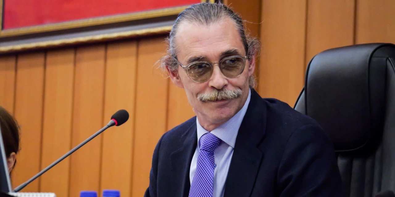 Erdal Beşikçioğlu yolsuzluk iddialarına karşı harekete geçti!