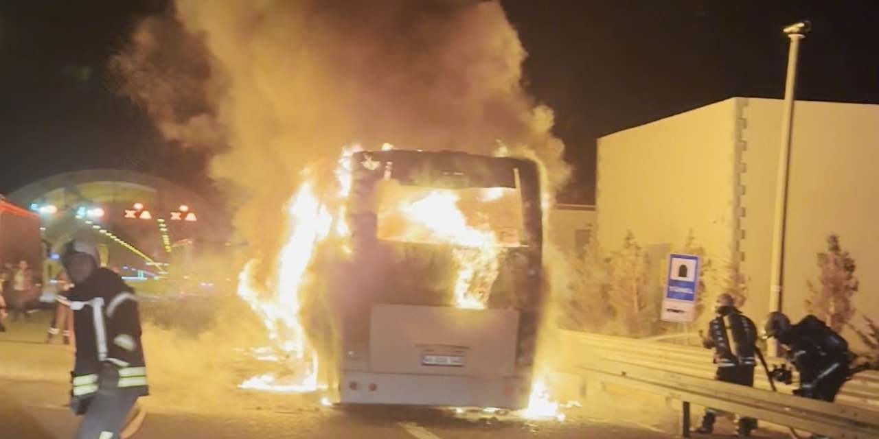 Kuzey Marmara Otoyolu'nda yolcu otobüsü alev topuna döndü!