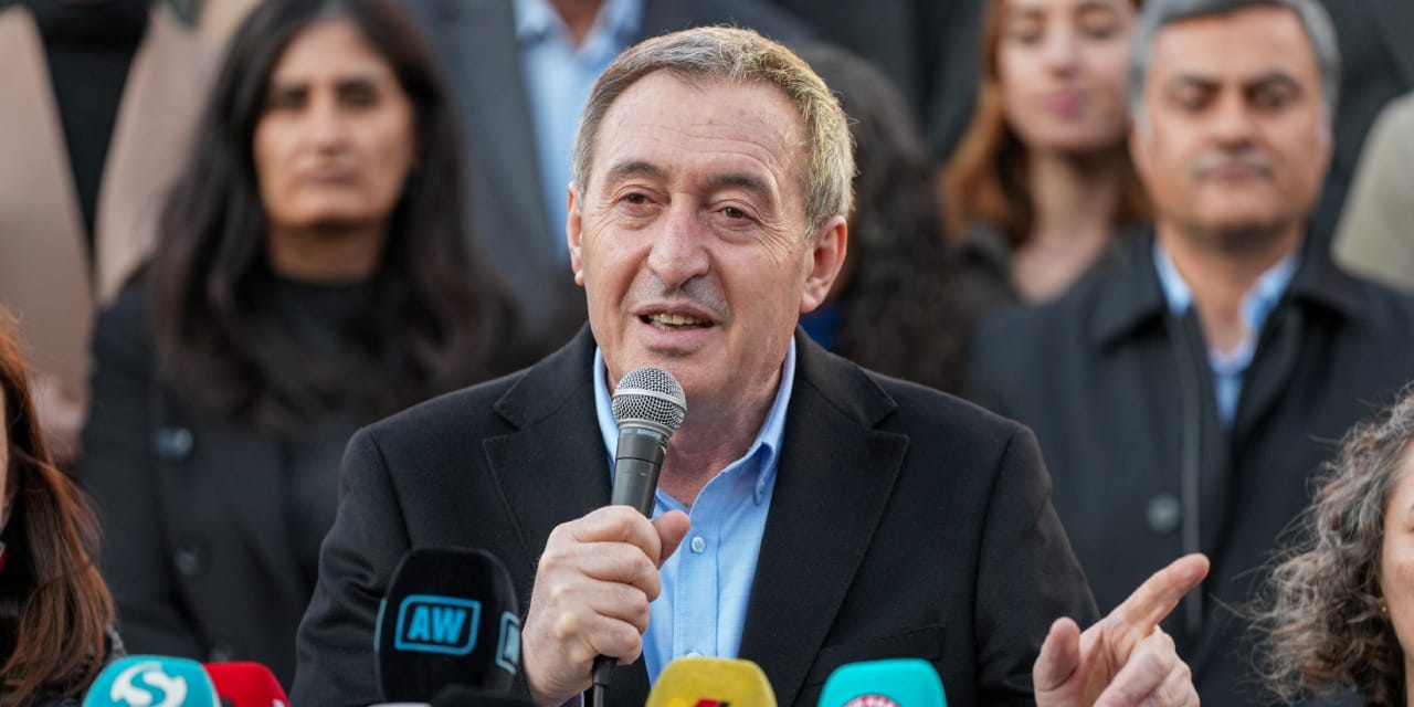 Bakırhan'dan iktidara çağrı: 13 başkanın göreve dönmesi gerekiyor