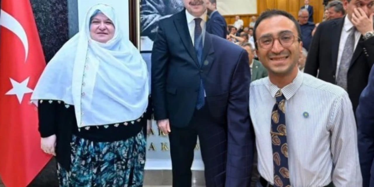 Kadın belediye başkanının kıyafetiyle dalga geçmişti! İki farklı suçtan 5 yıla kadar hapsi istendi