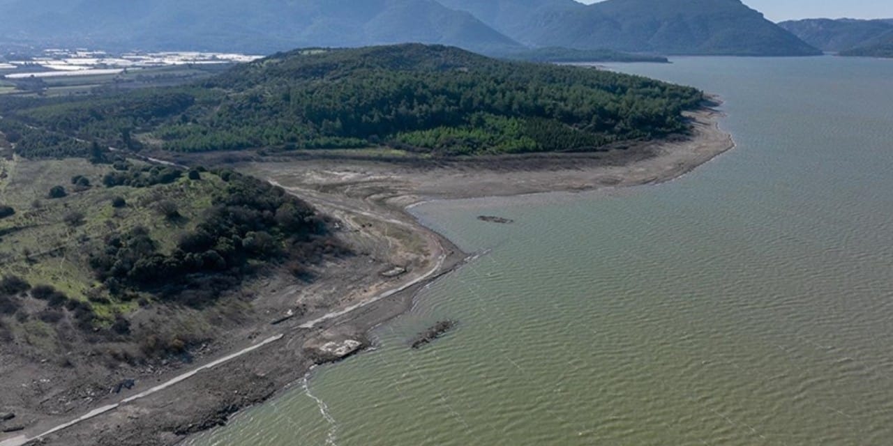 İzmir'de yağışa rağmen barajlarda dikkat çeken durgunluk