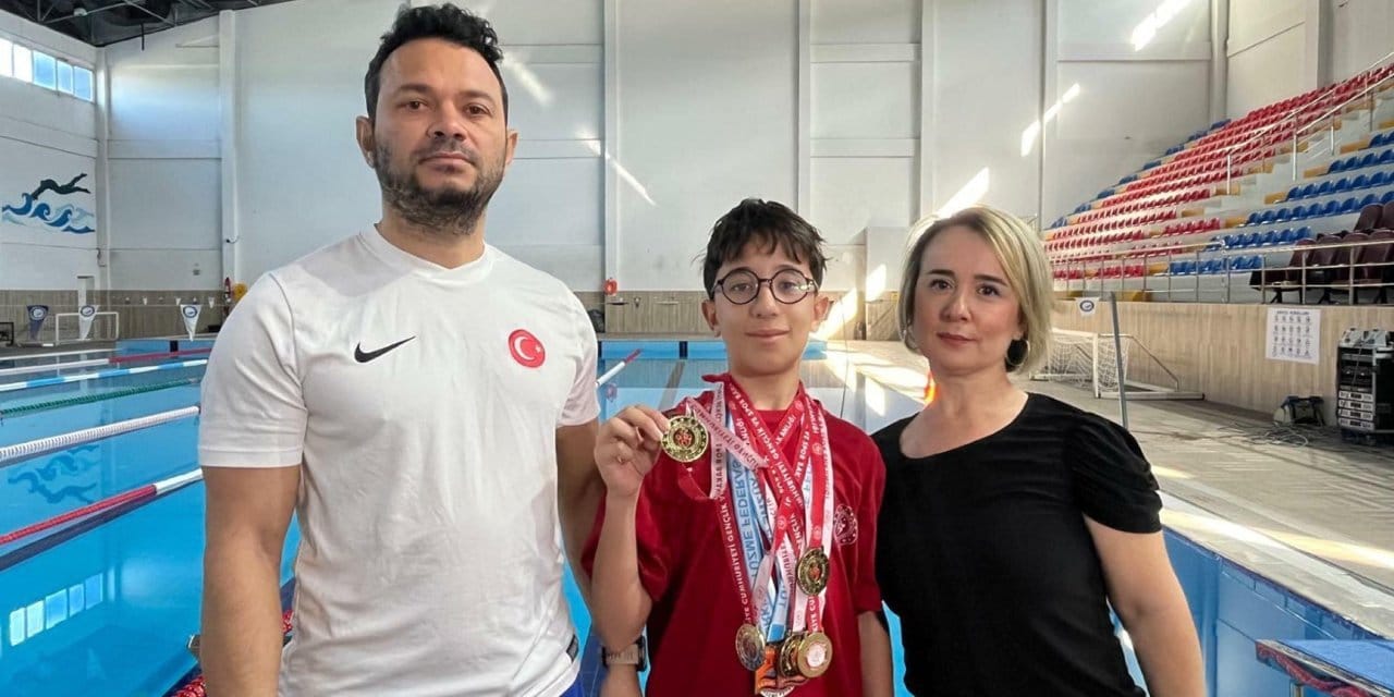 Raşitizme meydan okuyan kulaçlar: Kayra'nın beş altın madalyalı gururu