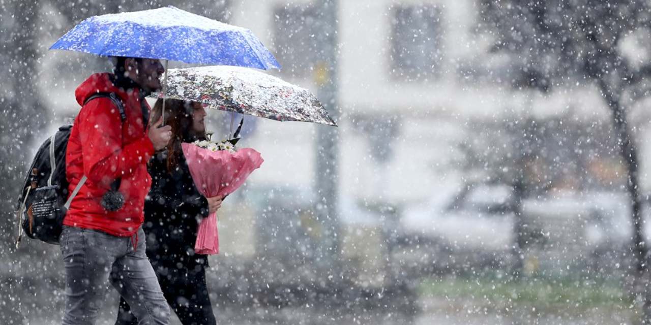 Meteoroloji'den "dondurucu" uyarı: Önce güneş sonra kar ve sağanak!