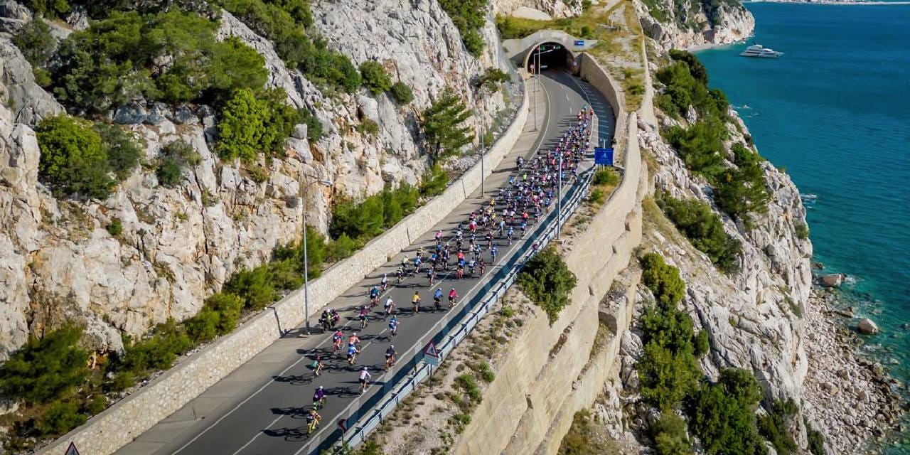 AKRA Gran Fondo Antalya’da pedallar ‘Yeşil Gelecek’ için dönecek