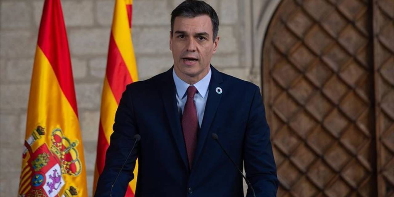 İspanya’dan ABD'ye karşı net tavır: Rota ve Morón üsleri kullandırılmayacak