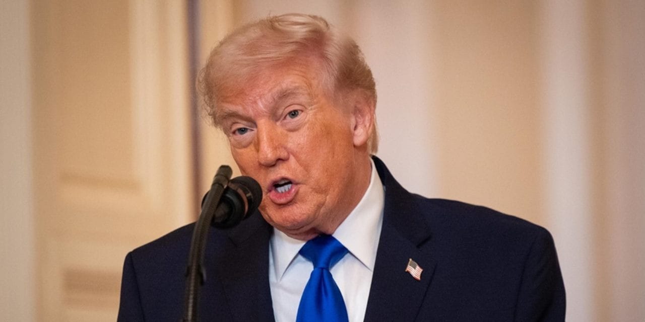 Trump'tan yeni İran açıklaması: Büyük dalga yakında geliyor!