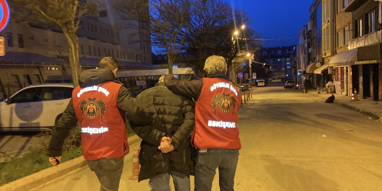 Atatürk'e hakaret videosu sosyal medyaya düşen kişi tutuklandı!