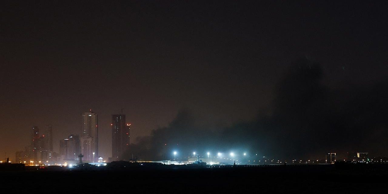 ABD'nin Bahreyn'deki hava üssü ana komuta ve karargah binası hedef alındı