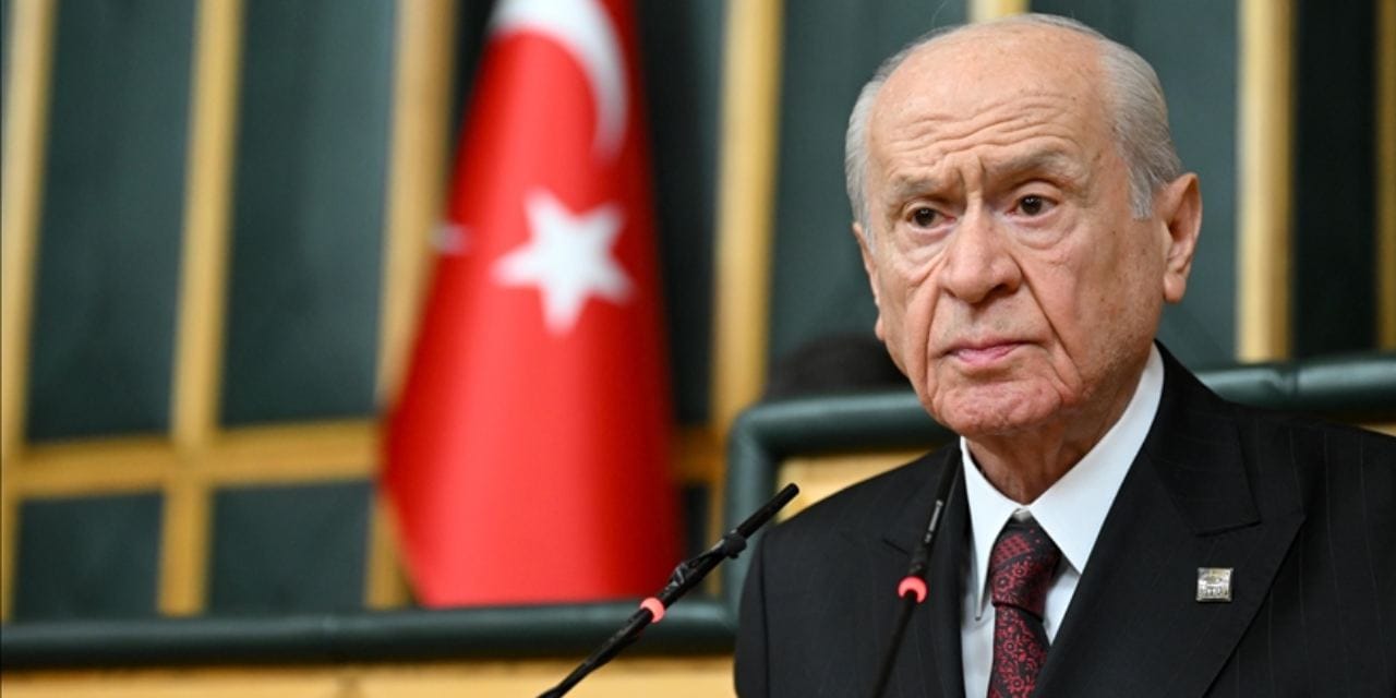 Son Dakika | Bahçeli İran'dan sonra Türkiye sözlerine sert çıktı! "Korkak her gün kahraman bir gün ölür"