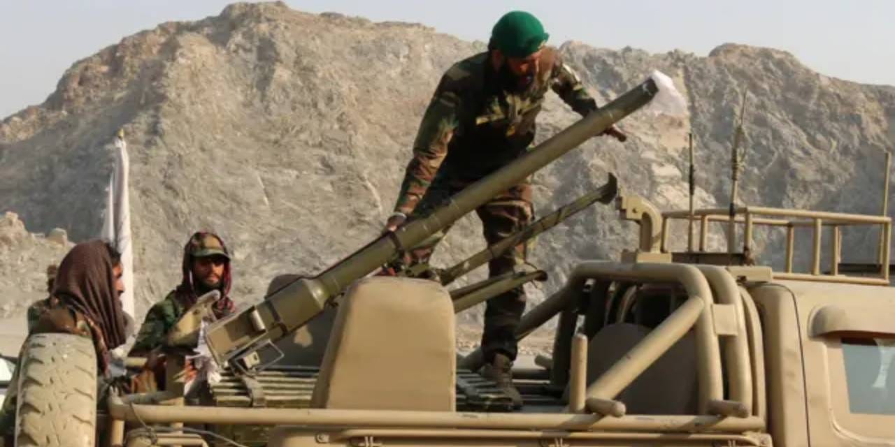 Pakistan-Afganistan sınırında şiddetli çatışma: 67 ölü