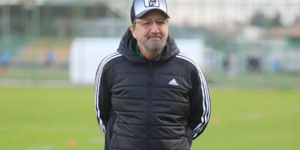 Yenilen oyuncularını övmelere doyamadı: Mesut Bakkal ve Cihat Aslan'ı da unutmadı