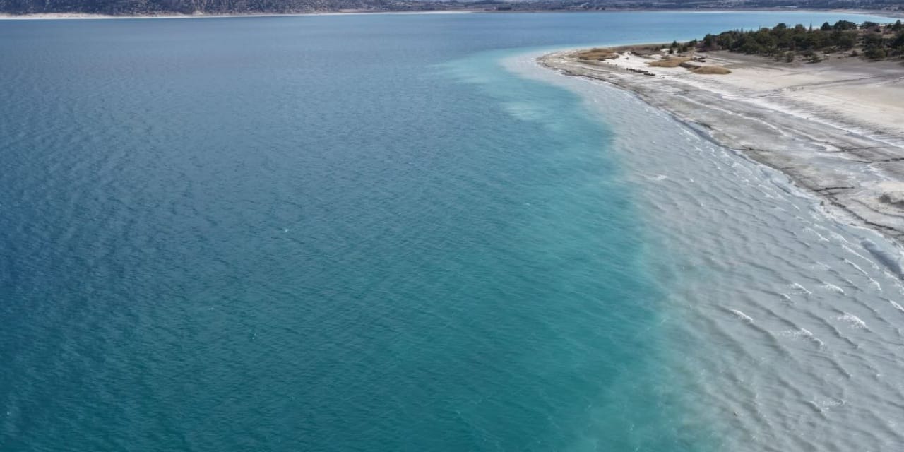 Kuraklık son buldu: Uzun süredir boş kalan göller tamamen doldu