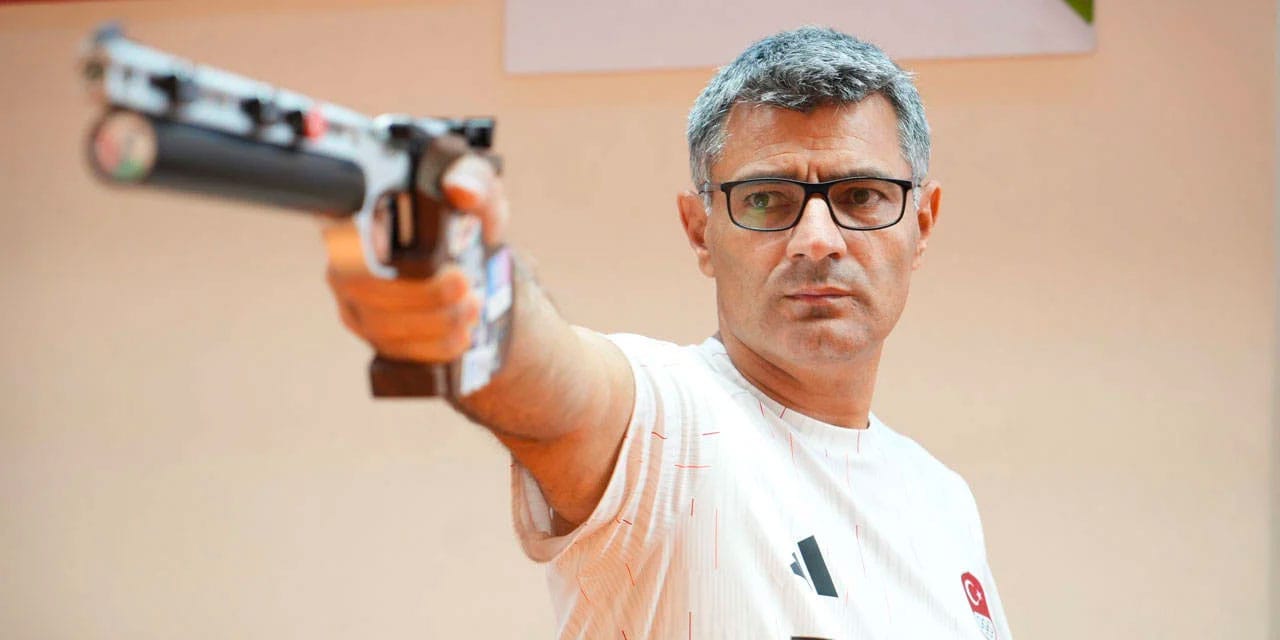 Yusuf Dikeç'ten bir altın madalya daha