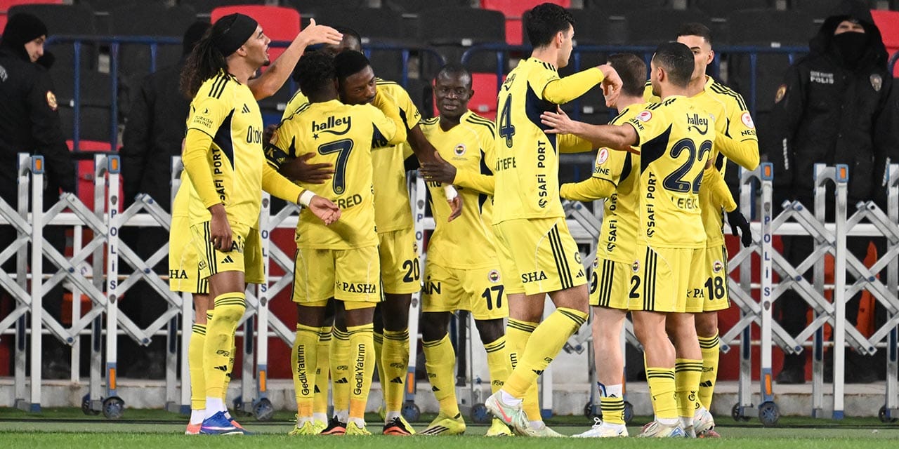 Fenerbahçe çok rahat kazanıp çeyrek finale çıktı
